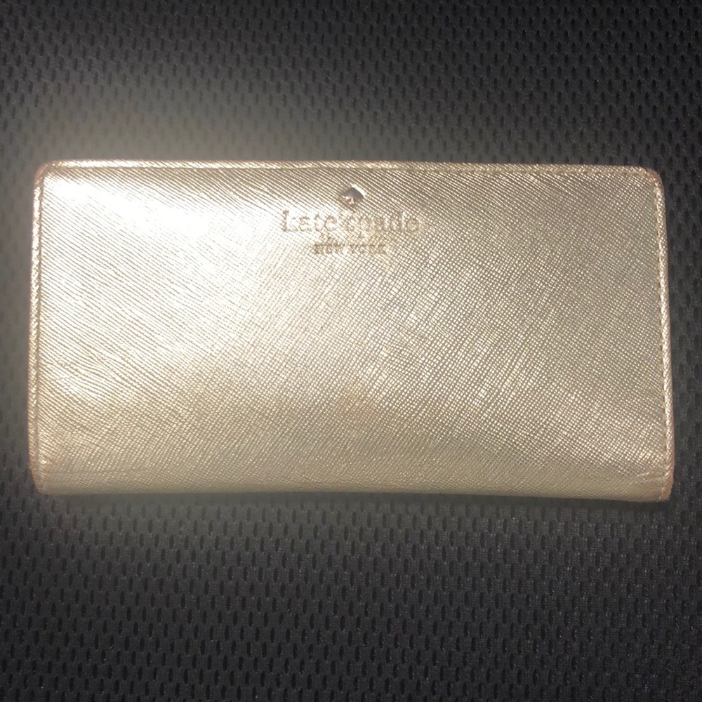 Kate Spade gold wallet ♠️